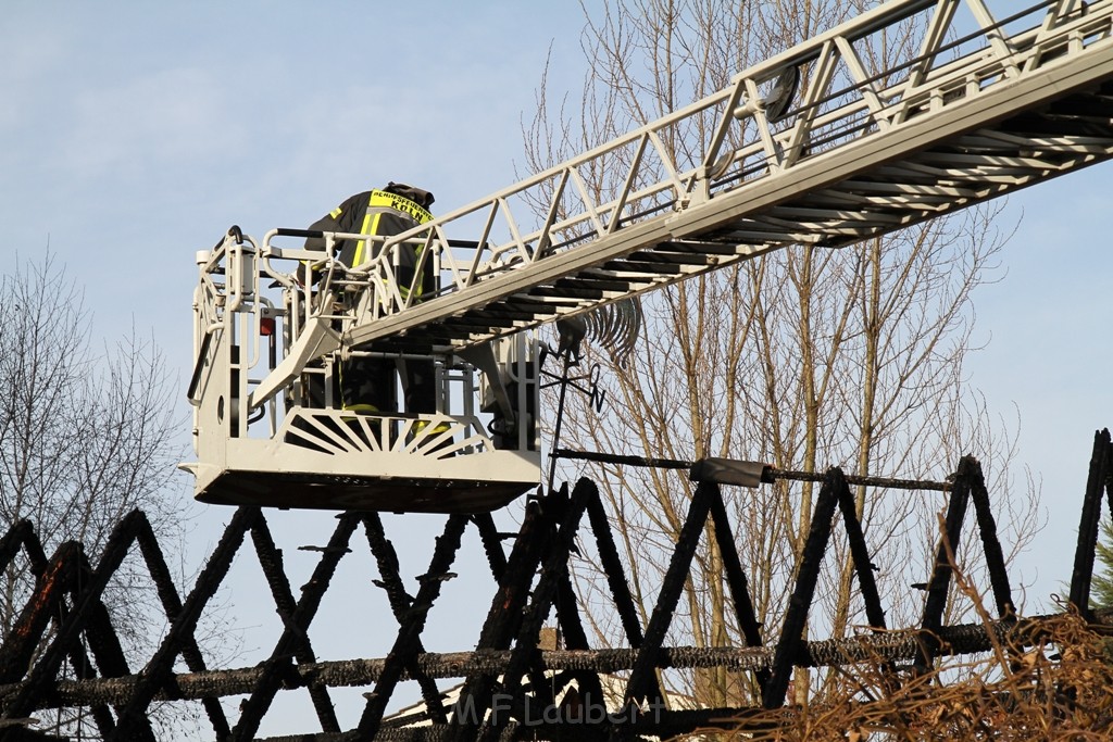 Feuer 2 Koeln Pesch Longericherstr JK P07.jpg